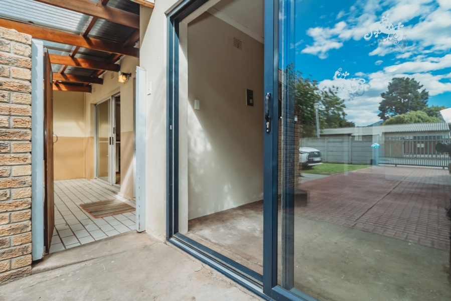 3 Bedroom Property for Sale in Loerie Park Western Cape
